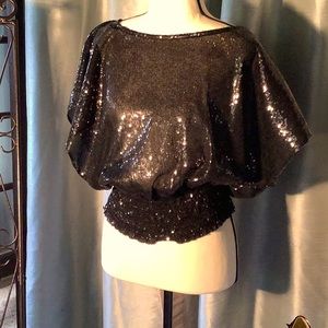 Arden B Size XS sheer sequin top in Black